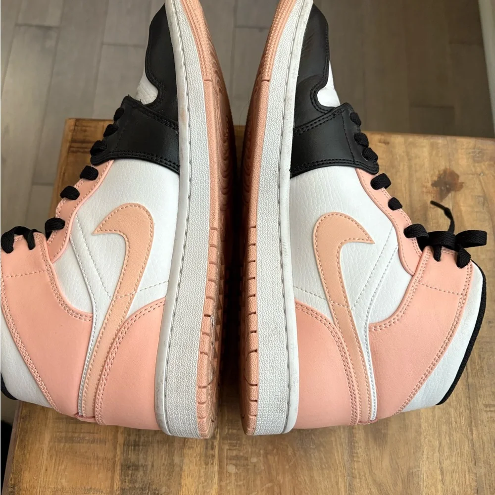Air Jordan High-Top Sneakers in Black and Pink - Picture 6 of 12